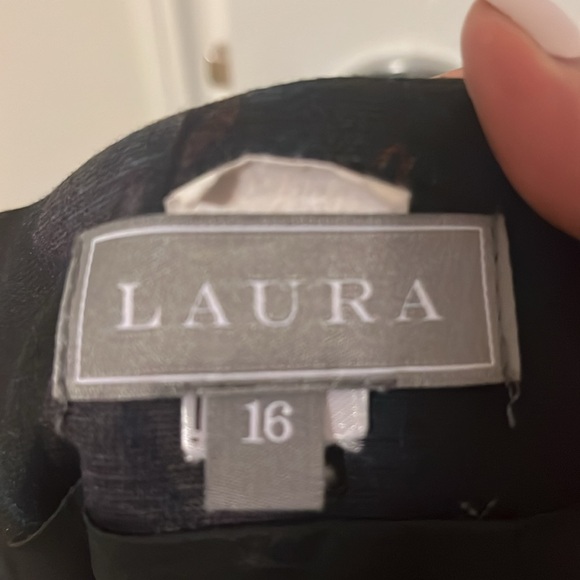 Laura lined flower pencil skirt size 16 - Picture 5 of 5